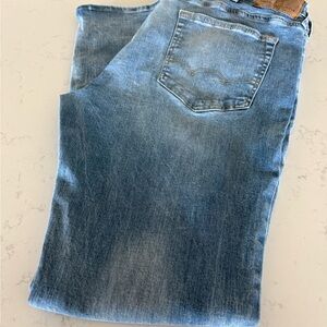 American Eagle Outfitters Blue Jeans Next Level Flex 38x32